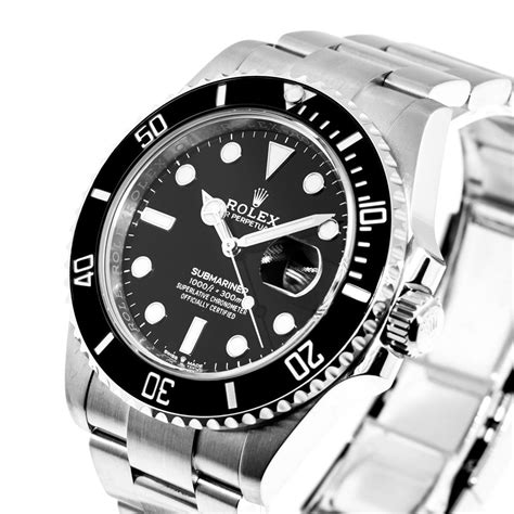 rolex submariner aesthetic